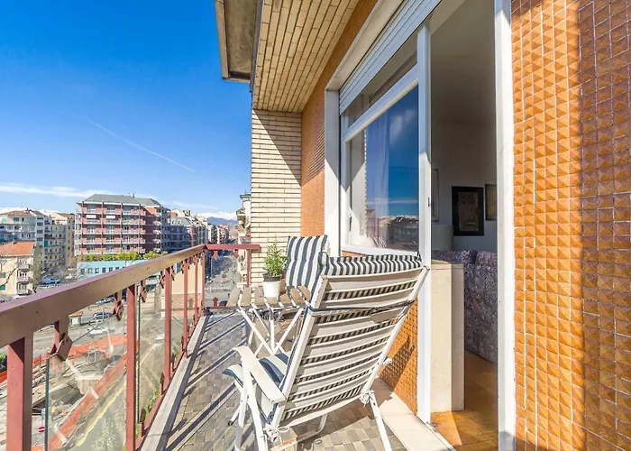 Apartment Palazzo Di Giustizia Bright Turin