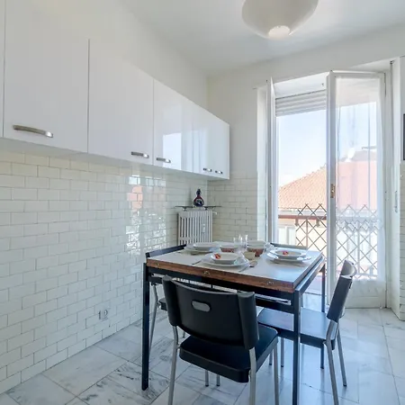 Daire Palazzo Di Giustizia Bright Torino